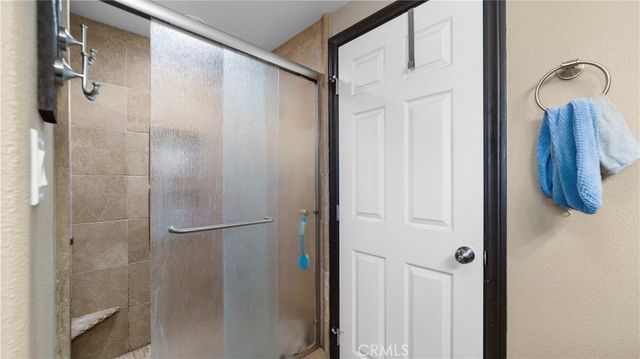 8530 11th, Hesperia, CA 92345