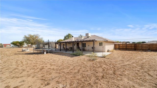 8530 11th, Hesperia, CA 92345