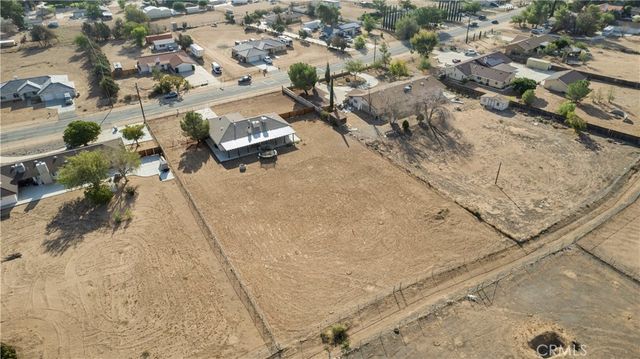 8530 11th, Hesperia, CA 92345