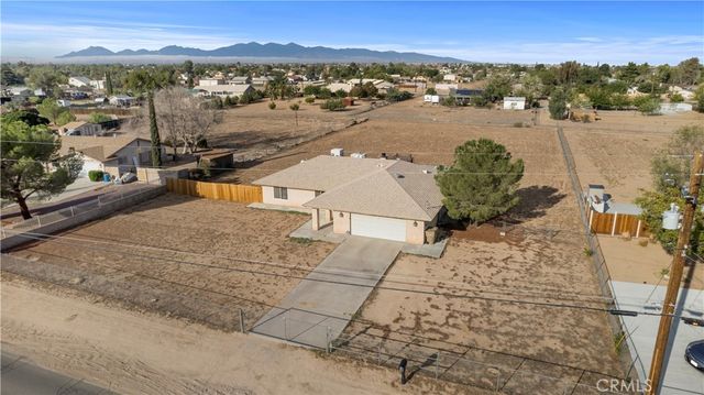 8530 11th, Hesperia, CA 92345