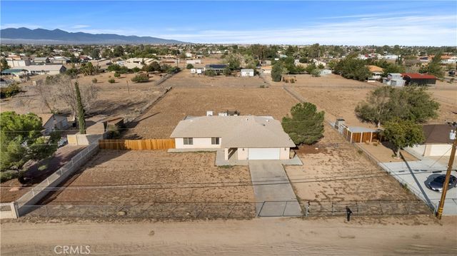 8530 11th, Hesperia, CA 92345