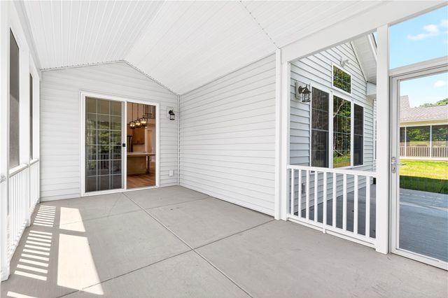 224 Freedom Lane, West Deer, PA 15101