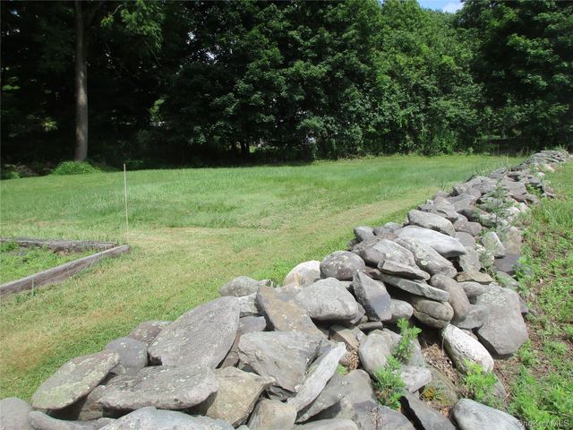 56 Sleepy Hollow Road, Port Jervis, NY 12771