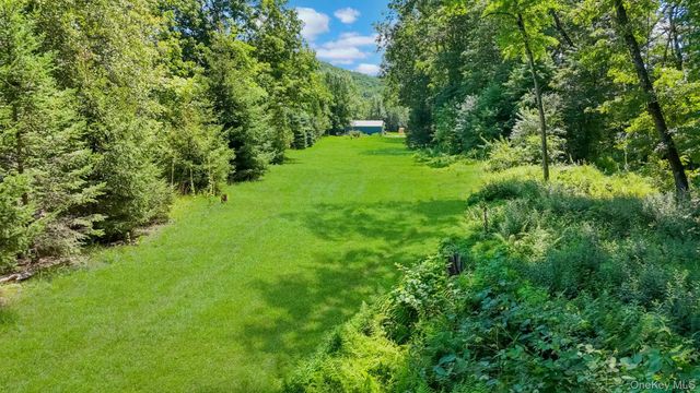 56 Sleepy Hollow Road, Port Jervis, NY 12771