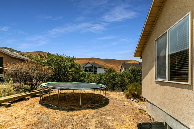 702 S ELK MEADOW LOOP, Tooele, UT 84074