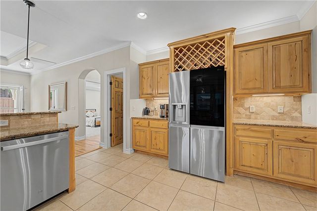 5200 Blaire Mont Road, Bentonville, AR 72713