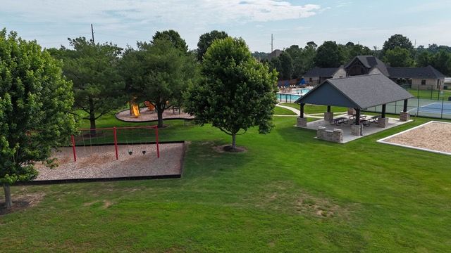 5200 Blaire Mont Road, Bentonville, AR 72713