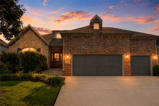 5200 Blaire Mont Road, Bentonville, AR 72713