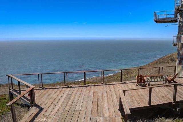 202 Monte Cristo Place, Cambria, CA 93428