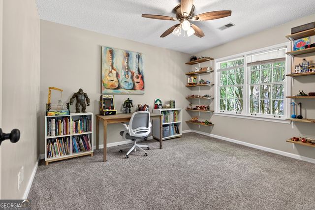 35 Woodridge Place, Newnan, GA 30265