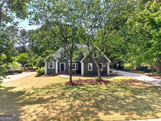 35 Woodridge Place, Newnan, GA 30265