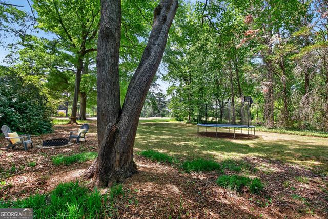 35 Woodridge Place, Newnan, GA 30265