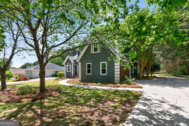 35 Woodridge Place, Newnan, GA 30265
