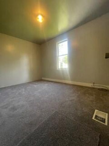 1513 E Oakland Avenue, Lansing, MI 48906