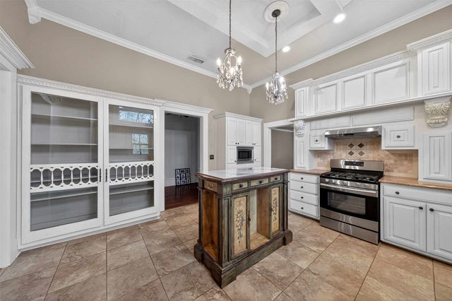 517 S Boyd Street, Lindale, TX 75771