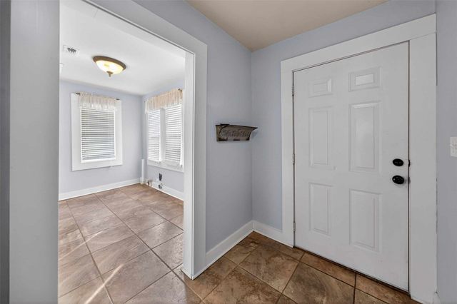 517 S Boyd Street, Lindale, TX 75771