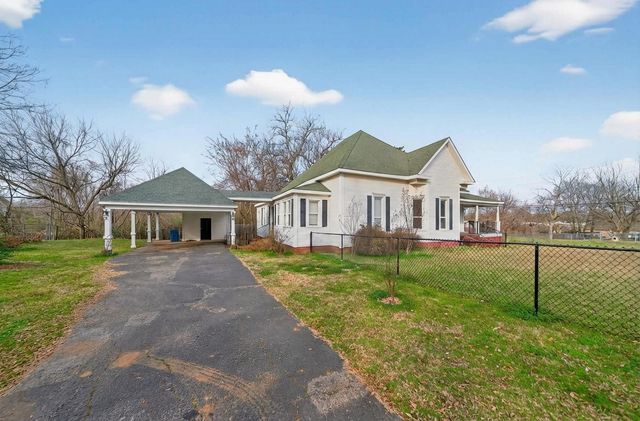 517 S Boyd Street, Lindale, TX 75771