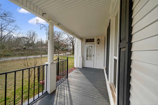 517 S Boyd Street, Lindale, TX 75771