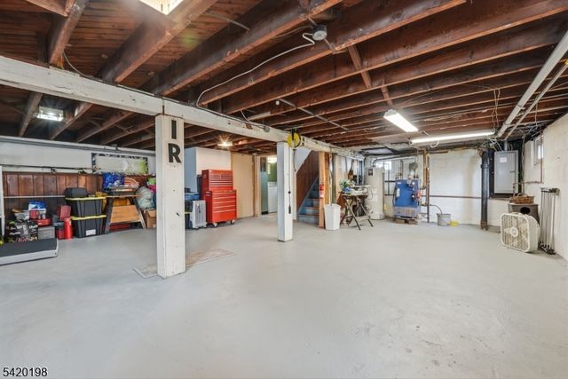 27 Reservoir Pl, Belleville Twp., NJ 07109