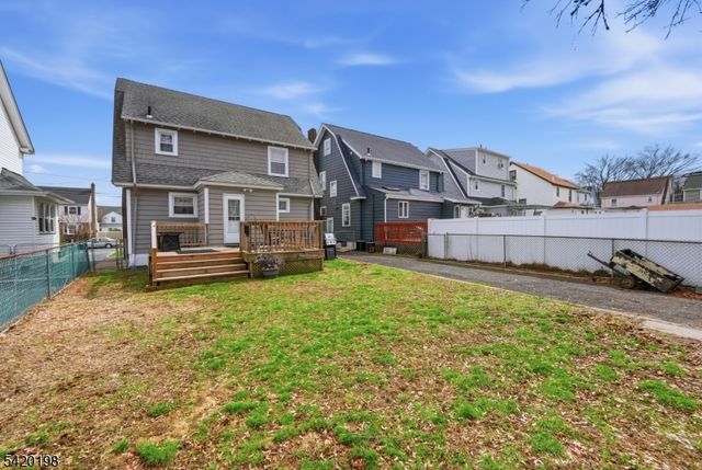 27 Reservoir Pl, Belleville Twp., NJ 07109