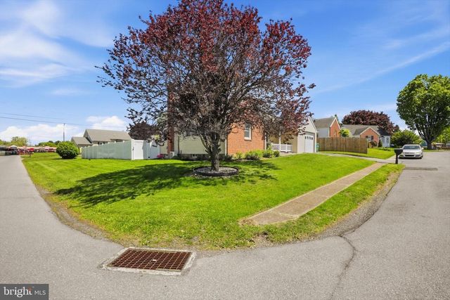 111 LINCOLN PL, Harrisburg, PA 17112