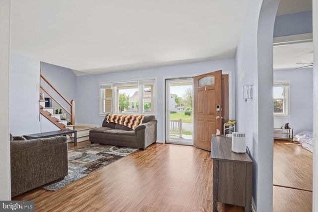 111 LINCOLN PL, Harrisburg, PA 17112