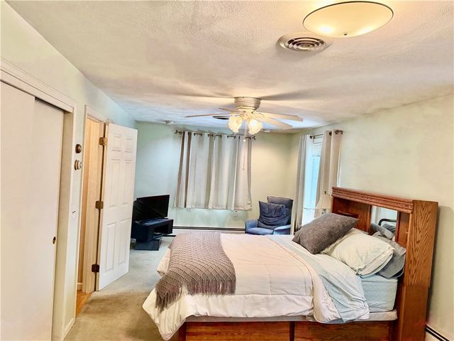 139 Suffolk Avenue, Pawtucket, RI 0261