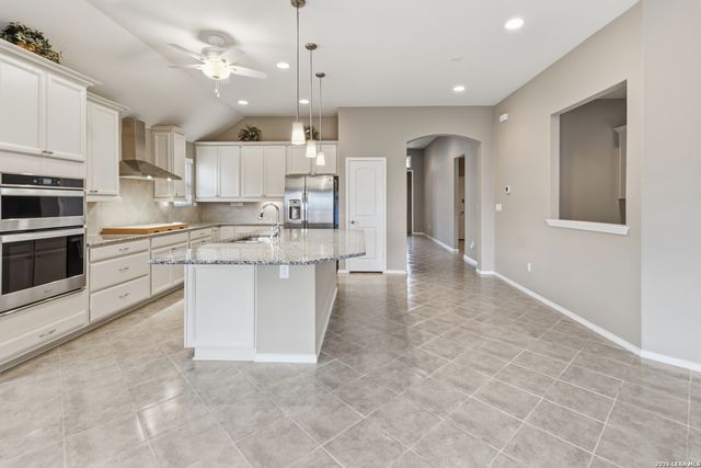 616 Rusty Gate, New Braunfels, TX 78130