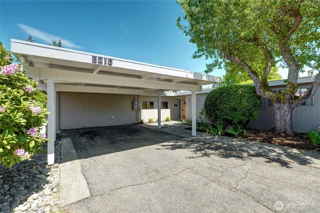 8210 SE 36th Street, Mercer Island, WA 98040