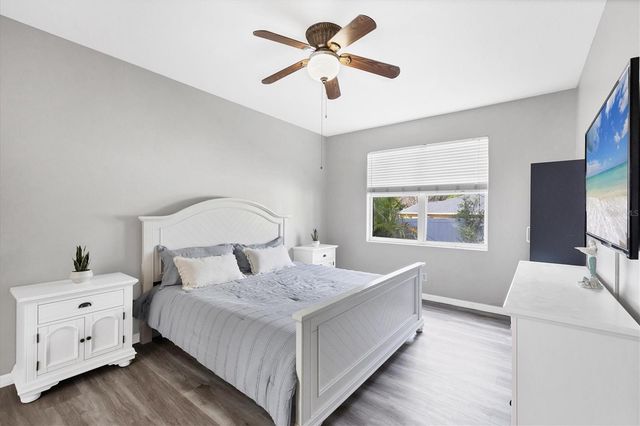 1722 OLD SUMMERWOOD BOULEVARD, Sarasota, FL 34232