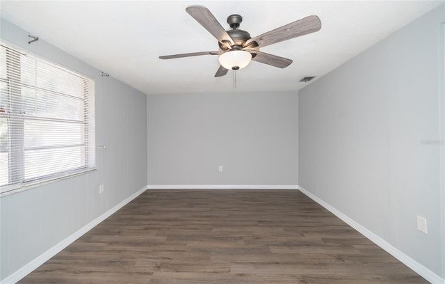 7911 FOXWOOD DRIVE, New Port Richey, FL 34653