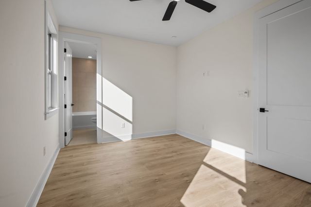 3199B Doak Ave, Nashville, TN 37218