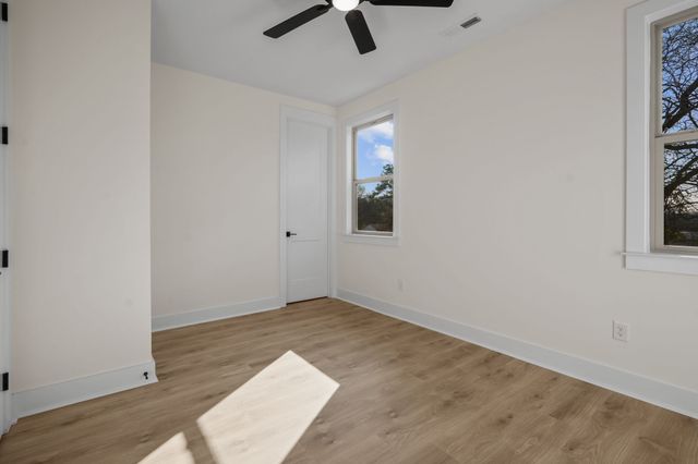 3199B Doak Ave, Nashville, TN 37218