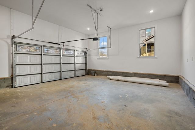 3199B Doak Ave, Nashville, TN 37218