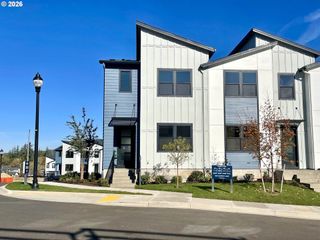 6400 Nw OLYMPIC Ln 41, Camas, WA 98607