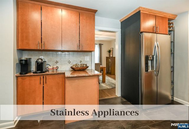 30 John Dow Avenue, Waldwick, NJ 07463