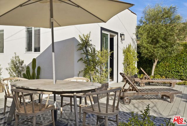 2910 W 78th Place, Inglewood, CA 90305