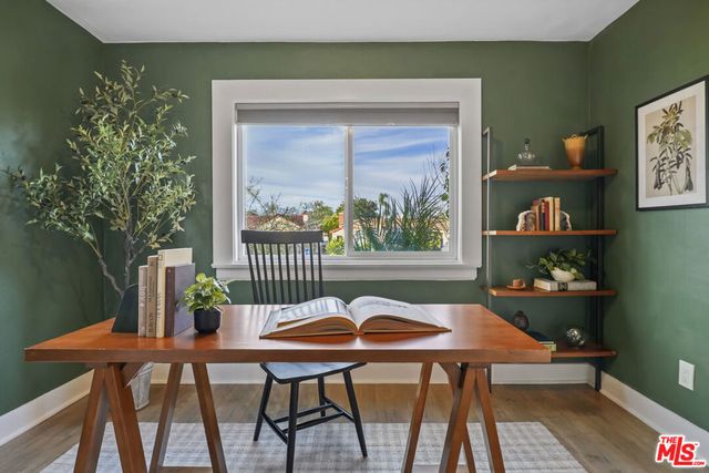 2910 W 78th Place, Inglewood, CA 90305