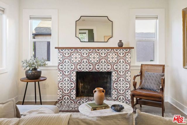 2910 W 78th Place, Inglewood, CA 90305