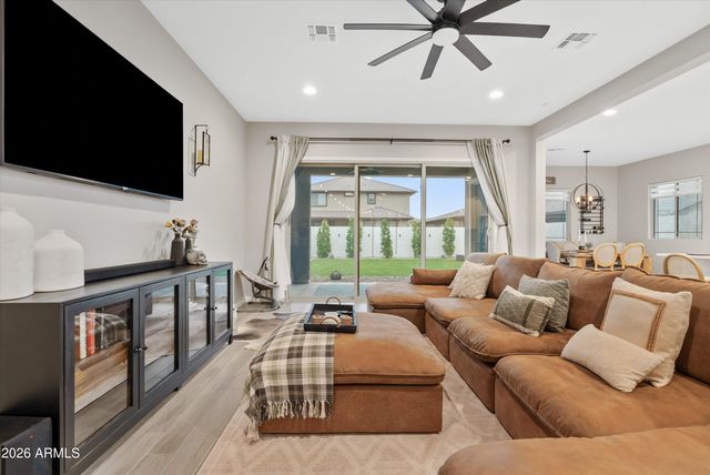 21842 E Stirrup Court E, Queen Creek, AZ 85142