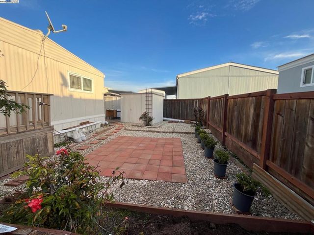 4141 Deep Creek Rd., Fremont, CA 94555