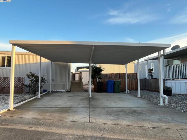 4141 Deep Creek Rd., Fremont, CA 94555