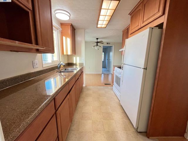 4141 Deep Creek Rd., Fremont, CA 94555