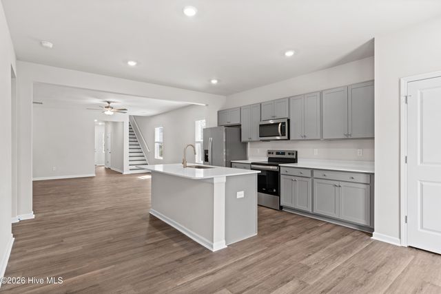 717 Helm Drive, New Bern, NC 28560