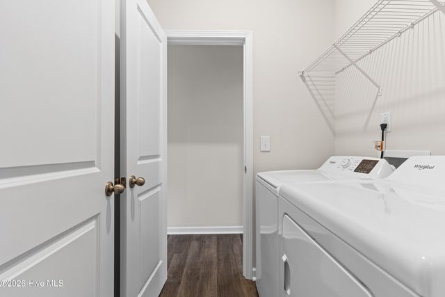 717 Helm Drive, New Bern, NC 28560