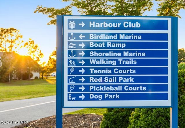 717 Helm Drive, New Bern, NC 28560