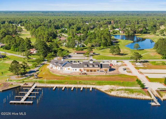 717 Helm Drive, New Bern, NC 28560