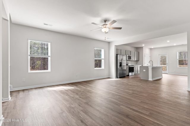 717 Helm Drive, New Bern, NC 28560