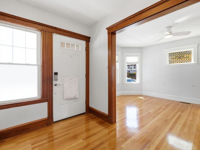 65 Hillsdale Rd U1, Medford, MA 02155