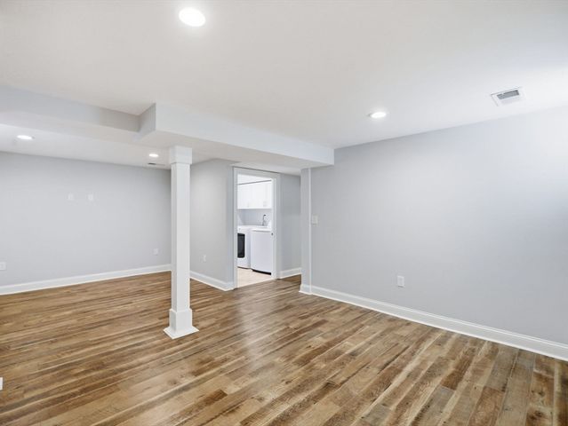 65 Hillsdale Rd U1, Medford, MA 02155